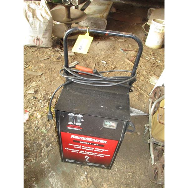 Moto Master 12V Manual Battery Charger with Engine Start