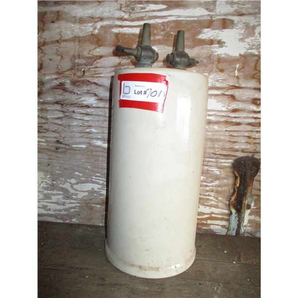 Stoneware Milker Cleaner (Hairline Crack)