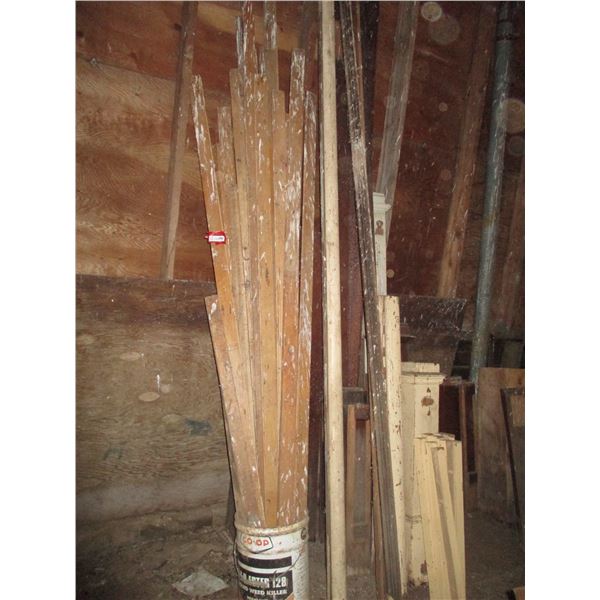 Mixed Lot of Reclaimed Lumber (Steps, Stair Posts, Wainscoting)