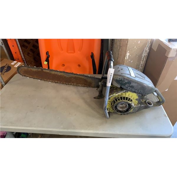 VINTAGE PIONEER 650 GAS CHAINSAW