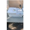 Image 2 : 2 HP DESKJET PRINTERS POWER ON NEEDS INK 4132E - RETAIL $298