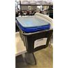Image 3 : STORAGE TOTES AND BLUE RESTAURANT TRAYS