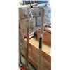 Image 3 : LOT OF BROOMS AND SQUEEGIE