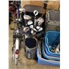 Image 1 : TEARDROP GOLF BAG WITH CLUBS