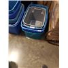 Image 2 : LOT OF VARIOUS STORAGE TOTES