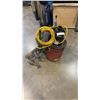Image 1 : BACK PACK VACUUM