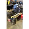 Image 1 : 4 AS NEW PATIO CHAIRS