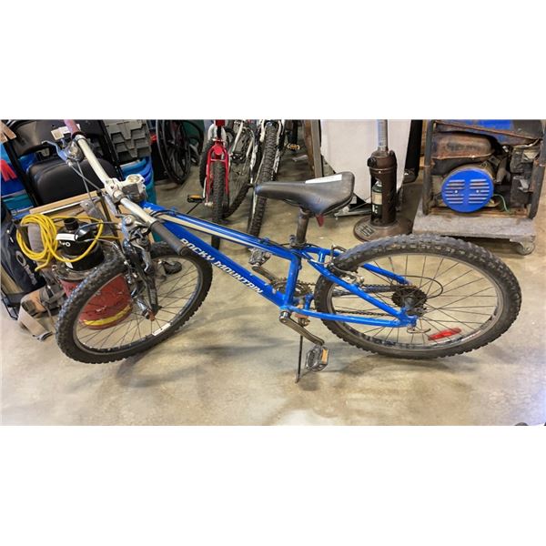 BLUE ROCKY MOUNATIN BIKE