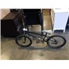 Image 1 : BLACK NORCO BMX BIKE