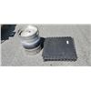 Image 1 : BEER KEG AND FOAM FLOOR MAT