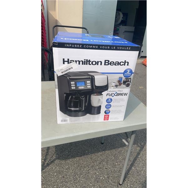 HAMILTON BEACH FLEXBREW COFFEE MAKER  TESTED AND WORKING - RETAIL $159