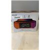 Image 1 : IHOME TIMEBOOST GLOW ALARM CLOCK