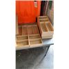 Image 2 : LOT OF BAMBOO KITCHEN DRAWER ORGANIZERS