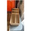 Image 5 : LOT OF BAMBOO KITCHEN DRAWER ORGANIZERS