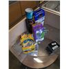 Image 1 : LOT OF AMAZON ITEMS - SLIME CLAY, GLOW IN THE DARK BRACELETS, PUTTY, ETC