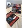 Image 1 : 6 STAR TREK BOOKS WITH 1995 STARTREK VOYAGERS CARD SET