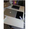 Image 2 : LOT OF APPLE MACBOOKS, KEYBOARD AND TABLET ALL FOR PARTS