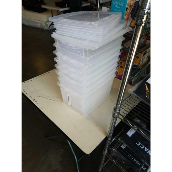 LOT OF PLASTIC STORAGE BINS