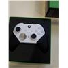 Image 3 : XBOX ELITE SERIES 2 CORE WIRELESS CONTROLLER  - RETAIL $159