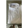 Image 2 : LOT OF 4 NEW CLASSY FORMAL WEAR SHIRTS SIZE 16