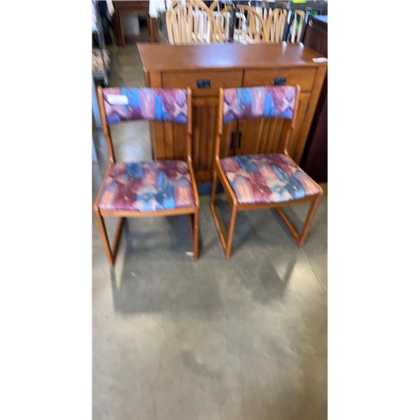 PAIR OF TEAK CHAIRS