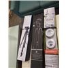 Image 5 : 2 TRIPOD AND LEGRAND CORD AND CABLE KIT