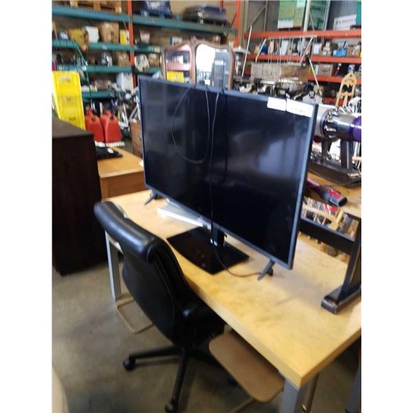 43" LG HDTV ON STAND