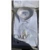 Image 2 : LOT OF 4 NEW CLASSY, DEVIN MICHEALS AND FUMAGALLIS FORMAL WEAR SHIRTS SIZE 15 32-37