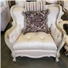 Image 4 : NEW MICHEAL AMINI LAVELLE CLASSIC PEARL TUFTED VELVET ARMCHAIR MSRP $1800