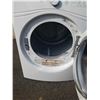 Image 6 : WHIRLPOOL DUET SENSOR DRY HIGH EFFICIENT DRYER WORKING