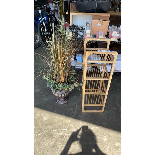 4 TIER WOOD SHELF WITH ARTIFICIAL PLANT IN VASE