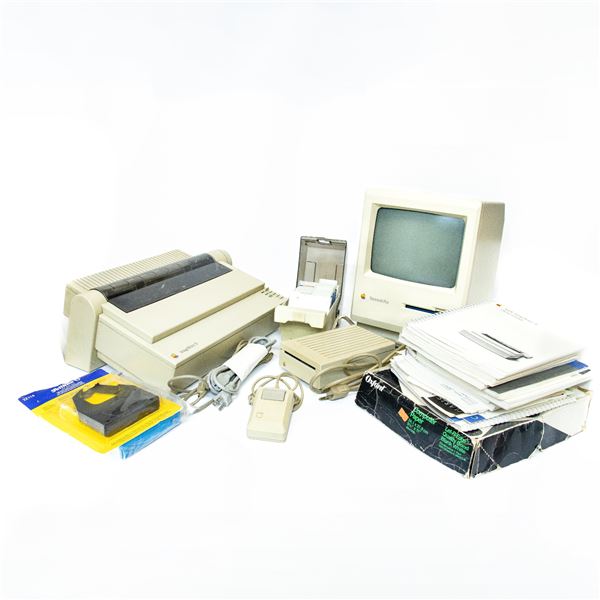 1 Plus Computer All in One Macintosh Plus Computer Lot