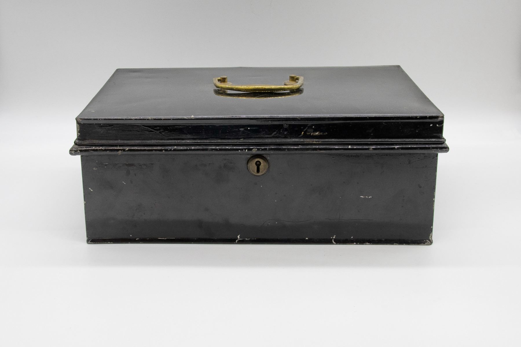 Vintage metal cash box