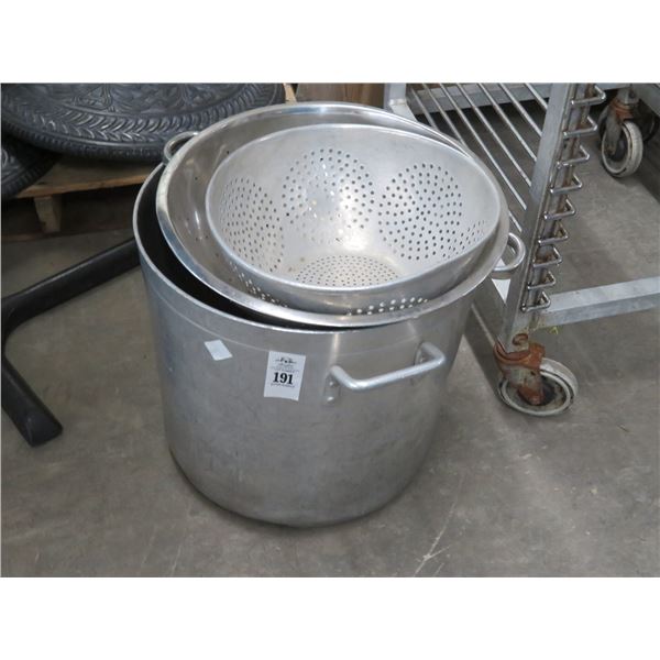 Stock Pot w/Strainer