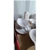 Image 2 : White Tableware Cat A