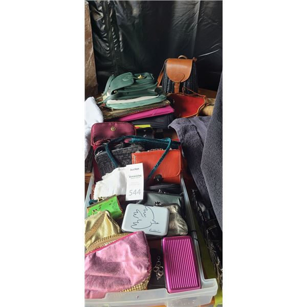 Clutches & Wallets Cat A