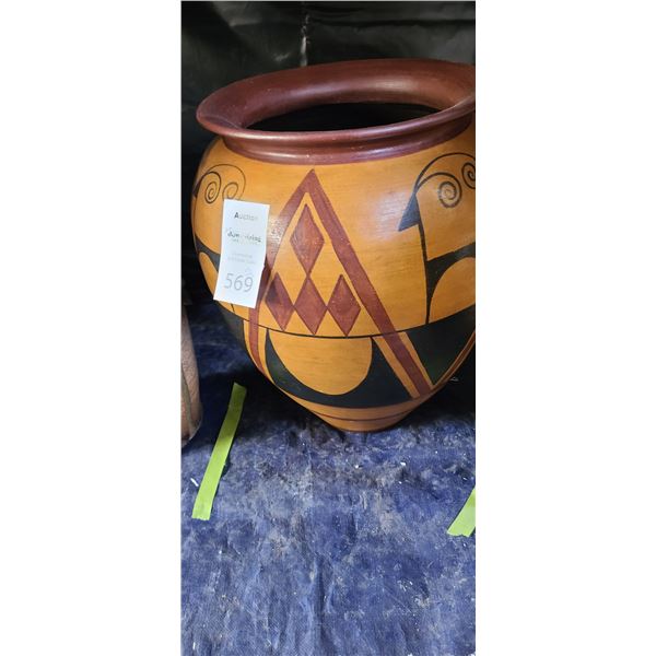 19" Decor Vase Cat B