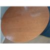 Image 2 : Round Dining Table Cat C