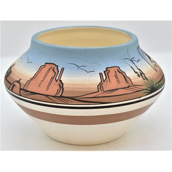 Navajo Hand Painted Ceramic Pottery Bowl