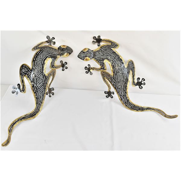 2 Large Metal Art Geckos Wall Decor