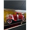 Image 2 : Die Cast 1:18 Deluxe Edition 1932 Ford 3 Window Coupe NIB