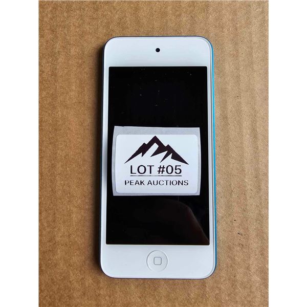 Lot of 1 iPod Touch 5th Gen - 16GB - A142