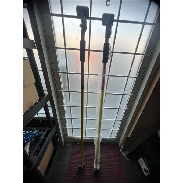 Lot of 2 Quick Support Rods - Used