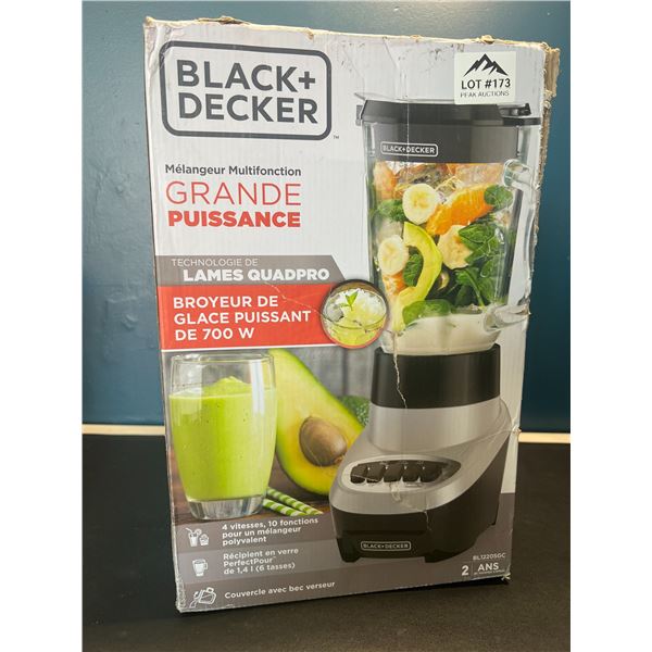 Lot of 1 Black+Decker Power Crush Multi-Function Kitchen Blender