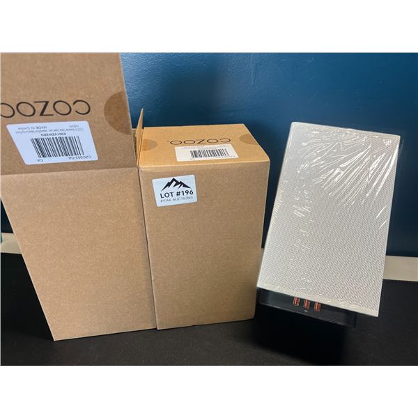 Lot of 2 Table Lamps w/ USB Charging Bases!