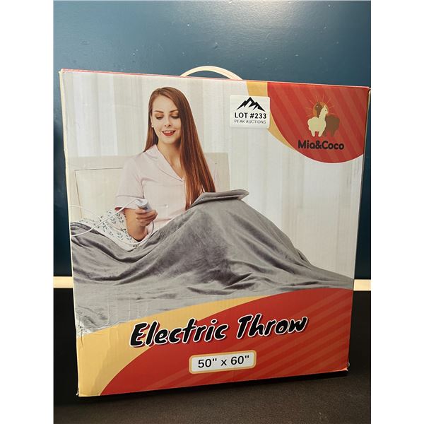 Lot of 1 Electric Heated Throw Blanket - 50x60inch - Grey