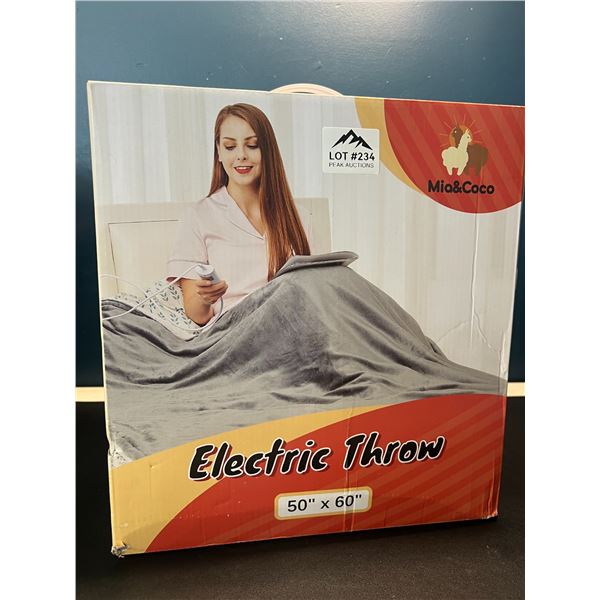 Lot of 1 Electric Heated Throw Blanket - 50x60inch - Grey