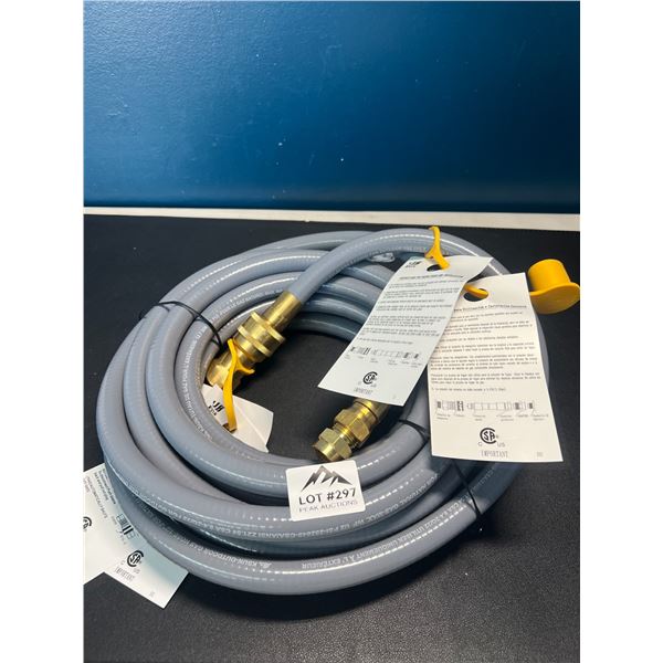 Lot of 1 Outdoor Appliance Hose