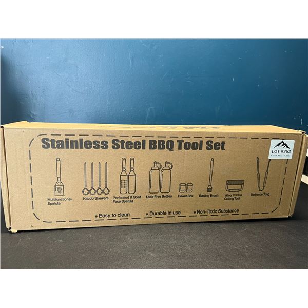 Lot of 1 Stainless Steel BBQ Tool Set