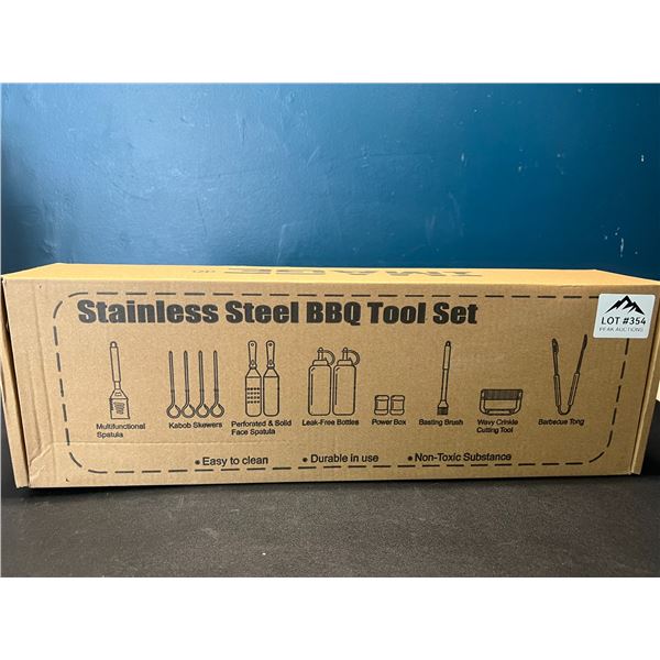Lot of 1 Stainless Steel BBQ Tool Set